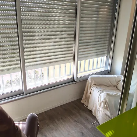 Apartment 50 M , Vue *