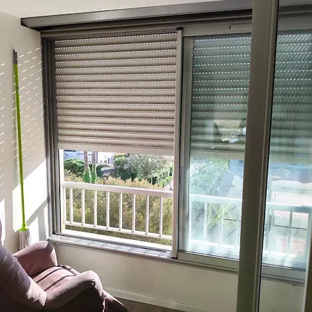 Apartment 50 M , Vue *