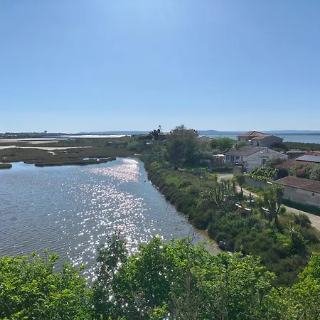 Apartment 50 M , Vue